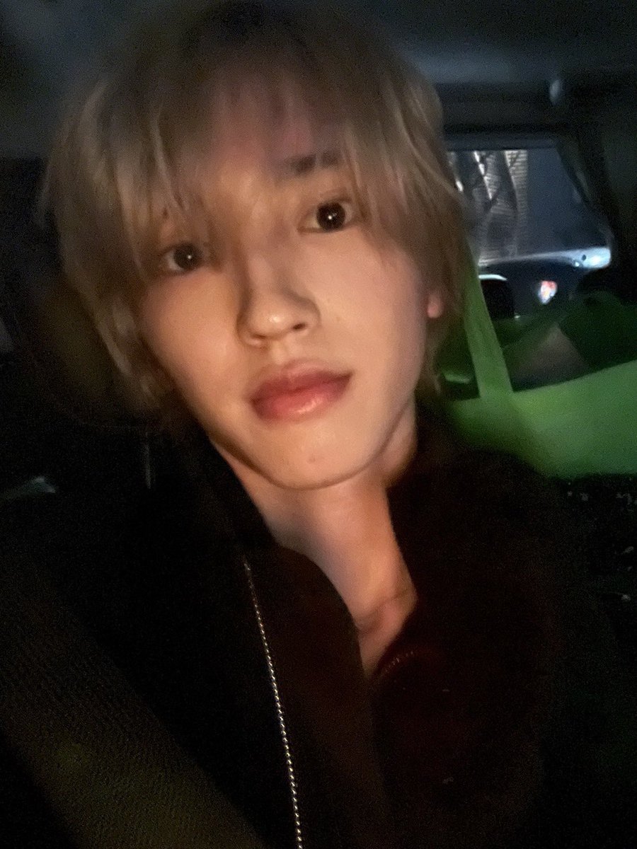 frommmichi's tweet photo. 밋치 웹일기 🩷

촬영 끝나고 셀카 찍어주는 미치에다슌스케 좋다 https://t.co/ylm2ym7rkK