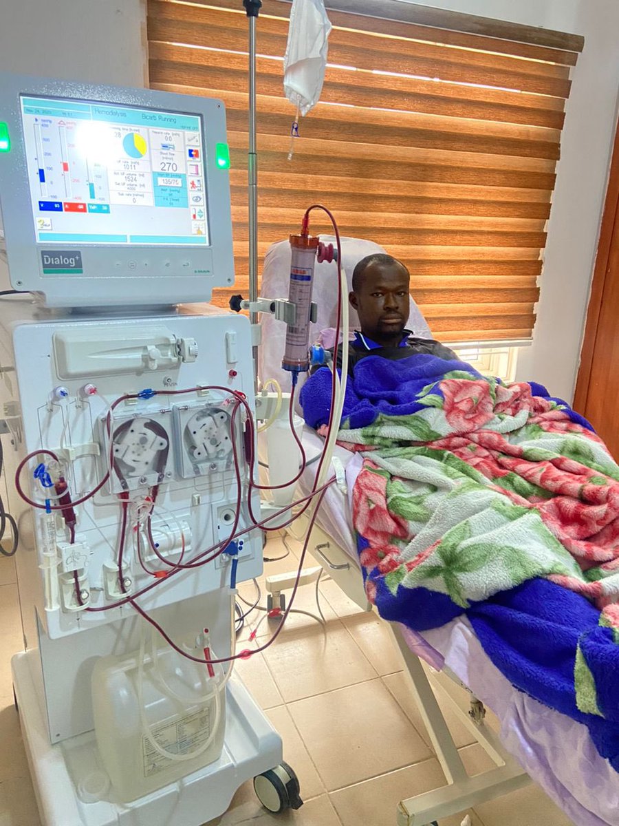 progress_ejiogu's tweet image. Hello Nigerians. 

My husband was diagnosed with chronic kidney disease and needs constant dialysis Atleast twice a week to be on his feet. He has spent practically all his savings on his health and really needs financial support for a kidney transplant.