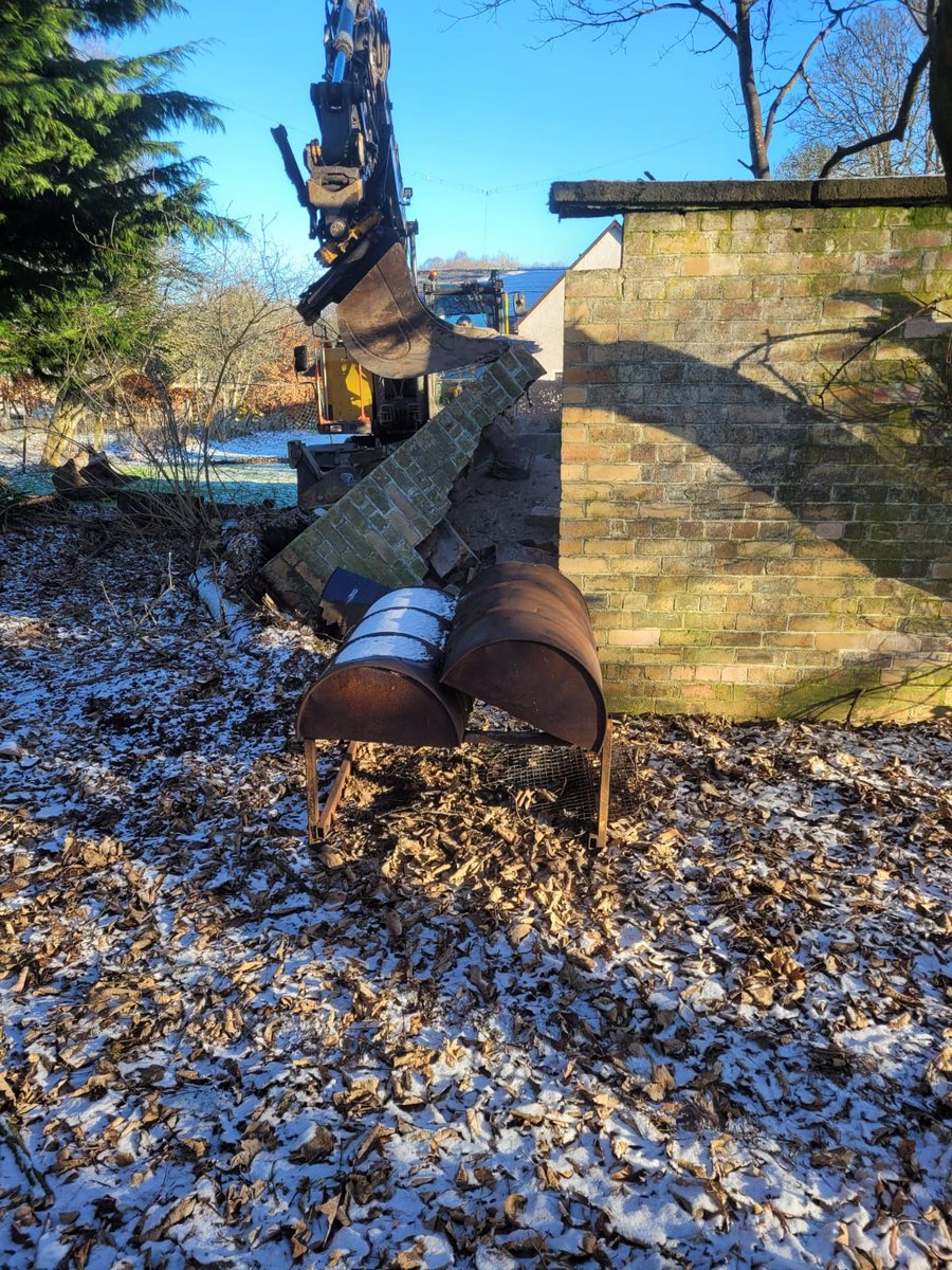 PTFutures1's tweet photo. Responding to a request from the community in Stormontfield, the team on the Cross Tay Link project have demolished an old unused toilet block adjacent to the community hall.

This will create more usable outdoor space for users of the hall. https://t.co/2EjrFFbWUF