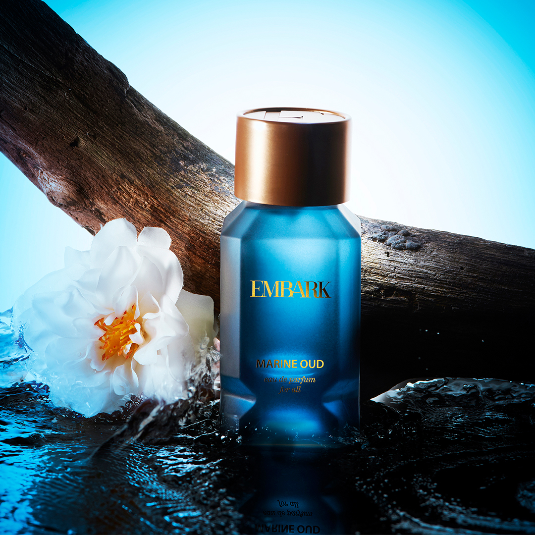EmbarkPerfumes's tweet photo. Marine Oud is a fragrance that combines the freshness of the sea with the richness of Oud, resulting in an intriguing and luxurious scent, both refreshing and exotic.

Top Note : Saffron, Lemon
Heart Note : Rose
Base Note : Oud, Leather https://t.co/YjnzAjlmkQ