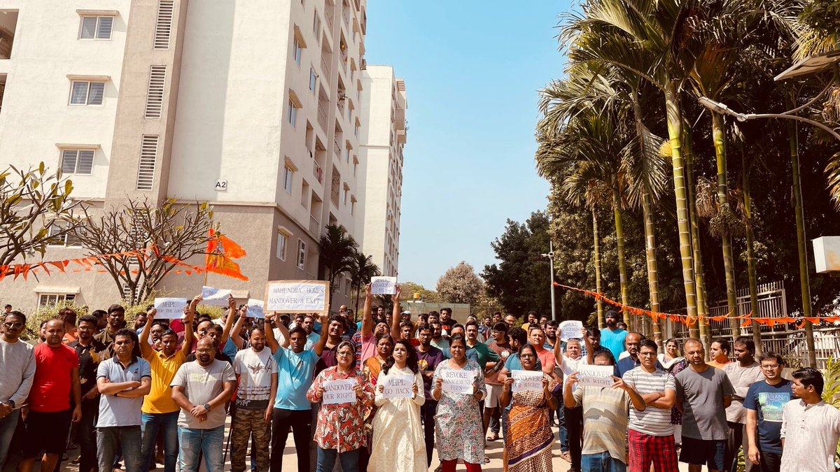 AarnaRWA's tweet photo. Genuine reviews from troubled customers of @Mahendrahomes @mahendrahomes61  we will continue fighting for Justice and hopeful of our judiciary @OfficeRera and social support @BAFBLR @CREDAIBengaluru Home buyers to be treated with respect by Builders. STOP THE HARRASSMENT https://t.co/5tWYbkHFCy