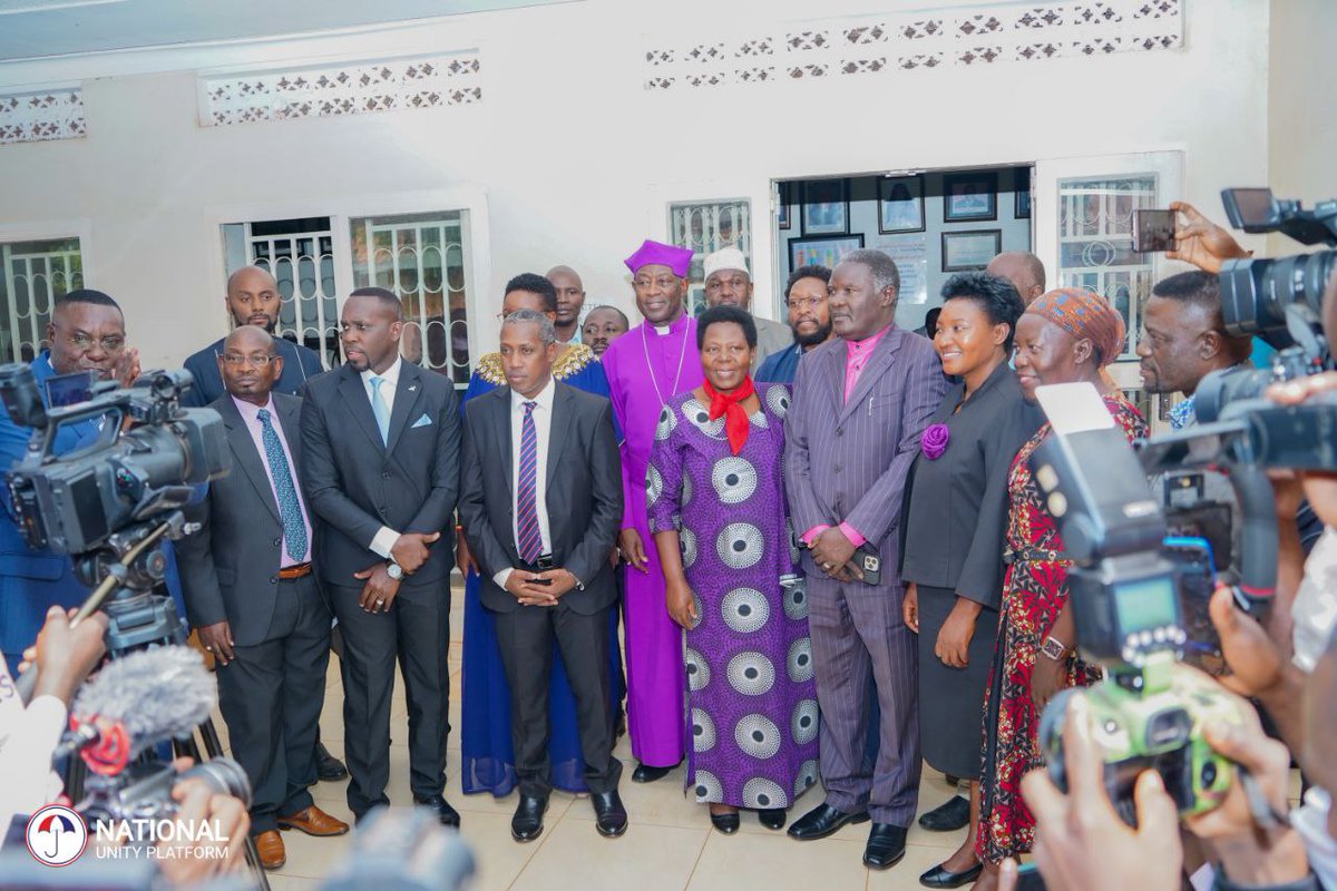 DavidLRubongoya's tweet photo. Earlier today, we had a meeting with the Inter-Religious Council of Uganda. The meeting was supposed to be attended by our President @HEBobiwine, Dr. @kizzabesigye1, @EriasLukwago and others who are either under house arrest or being pursued by the military! We addressed several issues of national importance including human rights violations, a shrinking civic space, run away corruption, illegal detentions and abductions, land grabbing, etc. We are looking forward to a follow-up meeting to address these issues in detail.