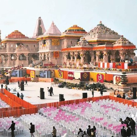 iamcasanjay's tweet photo. It's an honour for everyone to witness this  Historic and auspicious #RamMandirPranPrathistha welcome to our Ram Lalla back home in Ayodhya! 
धर्मो रक्षति रक्षितः  
Ayodhyapati Shree Ramchandra ji ki Jai 🙏
#rammandir
#jayshreeram 
#ayodhya 
#sitaram https://t.co/wHn4n54nKF