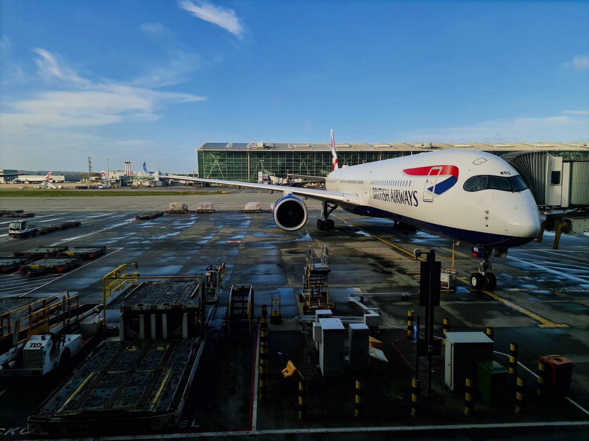 BA191 getting ready for its departure to Austin from stand 536

#aviation