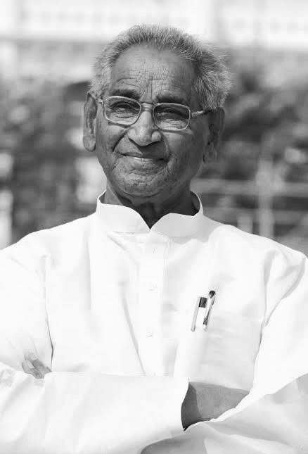 प्रख्यात शिक्षाविद्, CMS के संस्थापक, पूर्व विधायक 'श्री जगदीश गांधी जी' का निधन अत्यंत दुःखद।

ईश्वर दिवंगत आत्मा को शांति एवं शोक संतप्त परिजनों को यह दुःख सहने की शक्ति प्रदान करें।