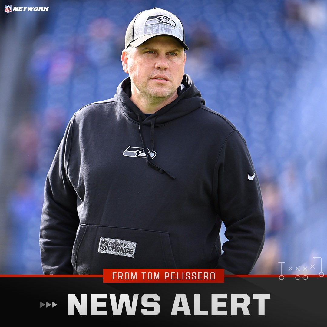 TomPelissero's tweet image. The #Bears are working towards a deal to hire Shane Waldron as their new offensive coordinator, per sources.
Waldron, 44, spent the past three seasons as Seattle’s OC. Now he’s expected to land in Chicago, which owns the No. 1 pick with a big question looming at QB.