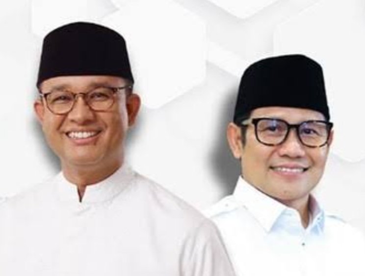 DokterTifa's tweet photo. Orang-orang CERDAS, gigi rata2 rapih. Bukti ilmiah menyatakan, gigi rapi berkaitan dg fungsi kognitif yg bagus.
Lihat tokoh2 ini. Pada rapi kan giginya.

Jadi buat yg giginya blm rapi, agar fungsi kognitif meningkat, segera ke Dentist utk minta pasang braces atau retainer ya https://t.co/oSKcs7Ugm5