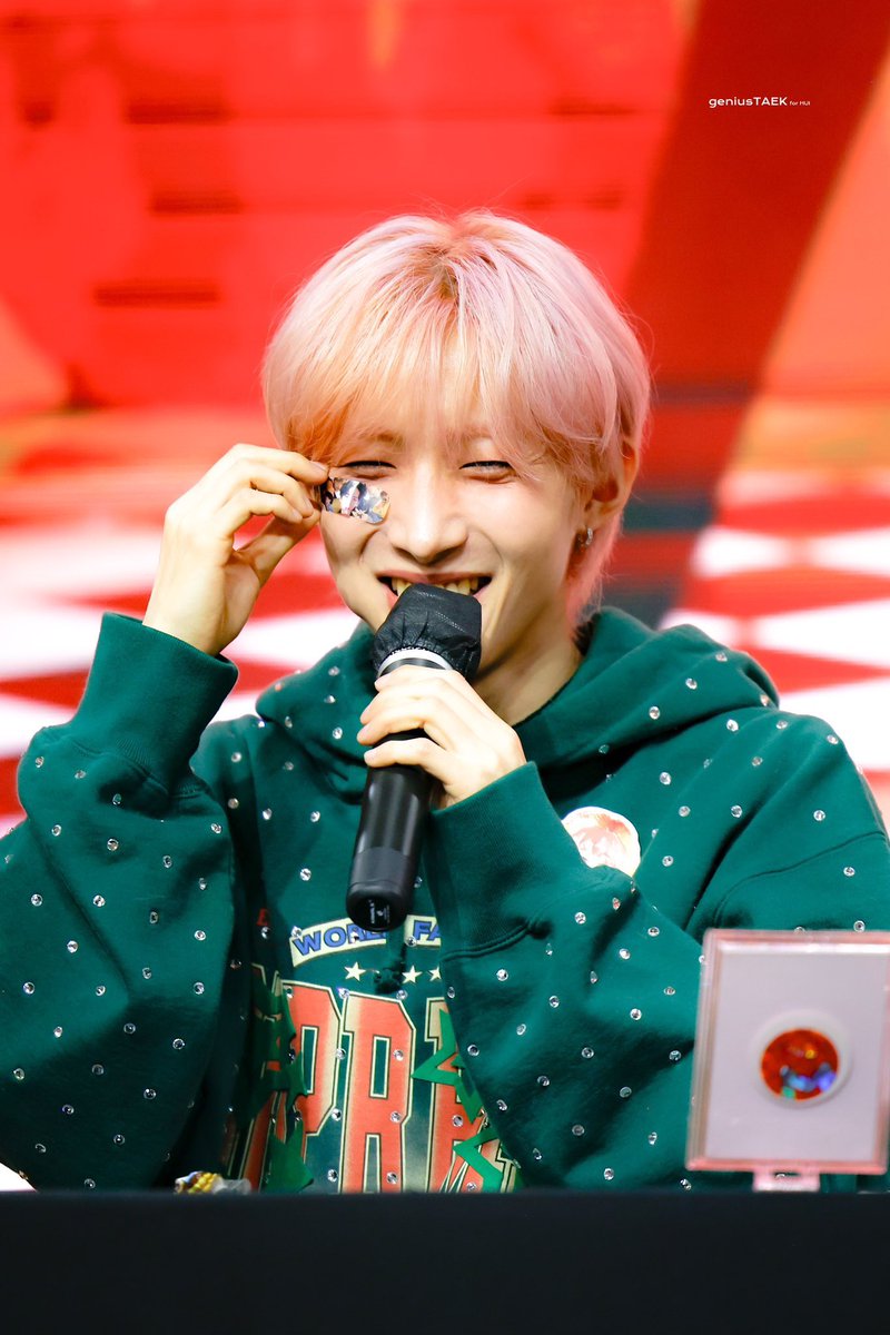huiwonverse's tweet photo. ❤️‍🩹 https://t.co/xNT52LnEpj