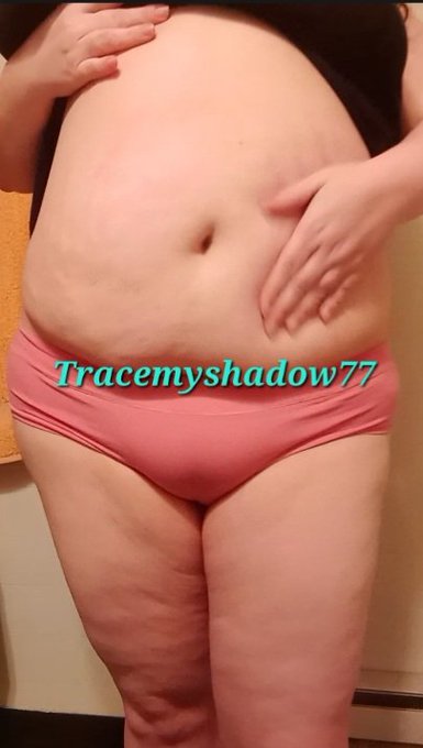 Panty pic 😘💋 belly○stretchmarks○camel toe ○all natural○ 40 lbs. of snatch lol 💋🎠🎡 Why are you sending<a href="/tag/feetworship"class="tags"><span>#feetworship</span></a>