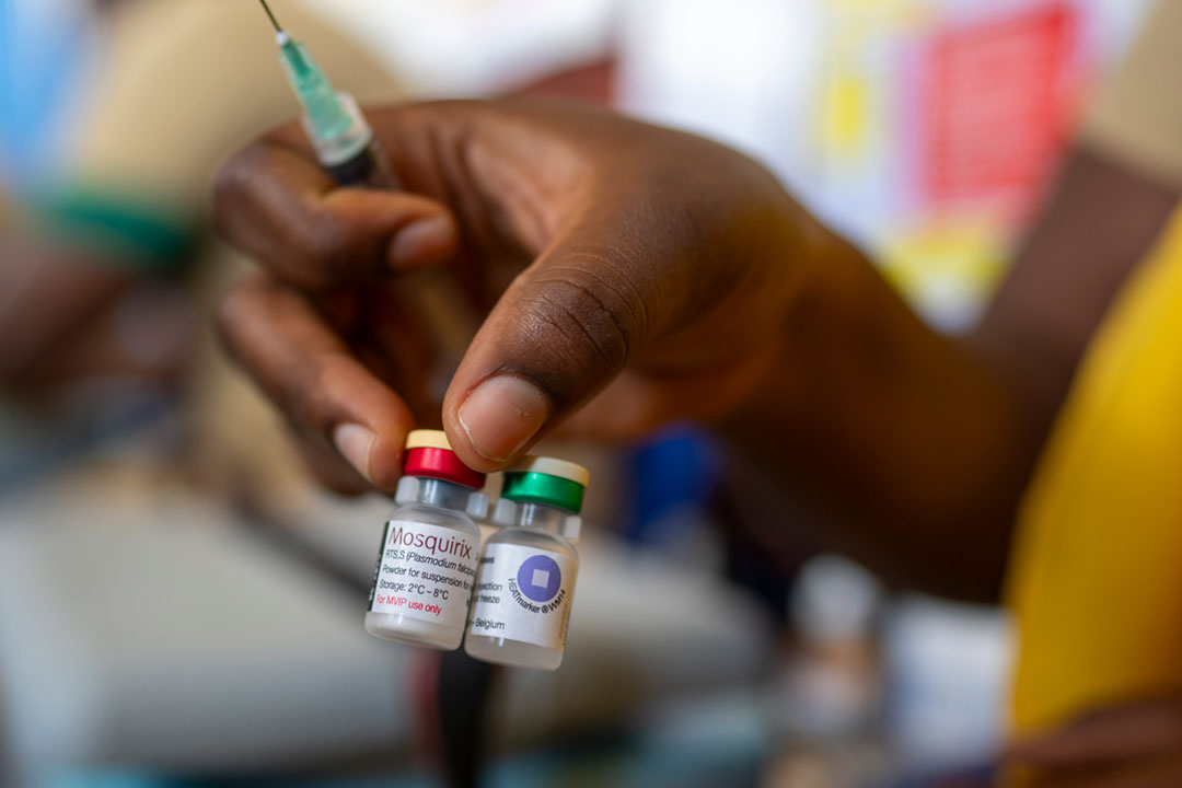 Today marks a historic milestone in public health.

RTS,S malaria vaccine is finally introduced after 30+ years of development.

Cameroon is the first in Africa to roll out this vaccine.

I encourage <a href="/_AfricanUnion/">African Union</a> Member States to join Cameroon in rolling out this vaccine.