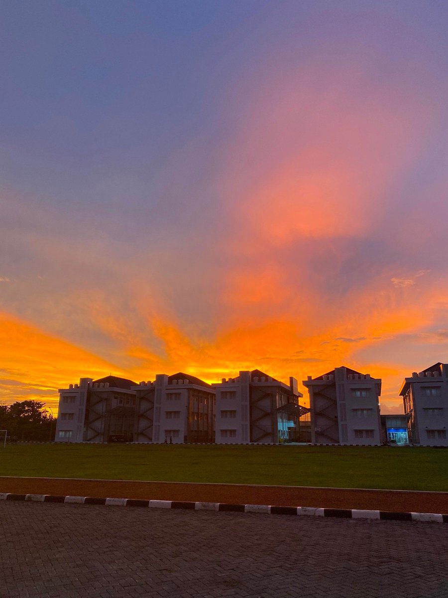 shesprogressing's tweet image. CANTIKKKKKK