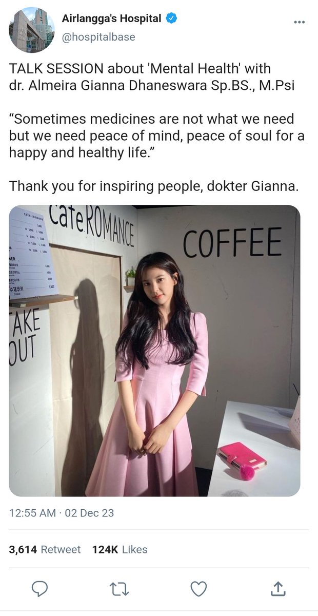 alyza tweet media