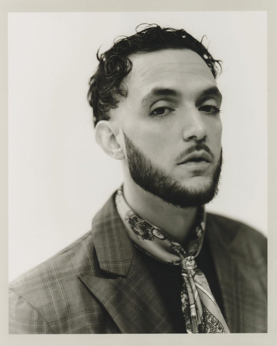 Fleek_Mag's tweet photo. 🤔 Cita el MEJOR TEMA de toda la discografía de C. TANGANA https://t.co/O5cmez5wt8