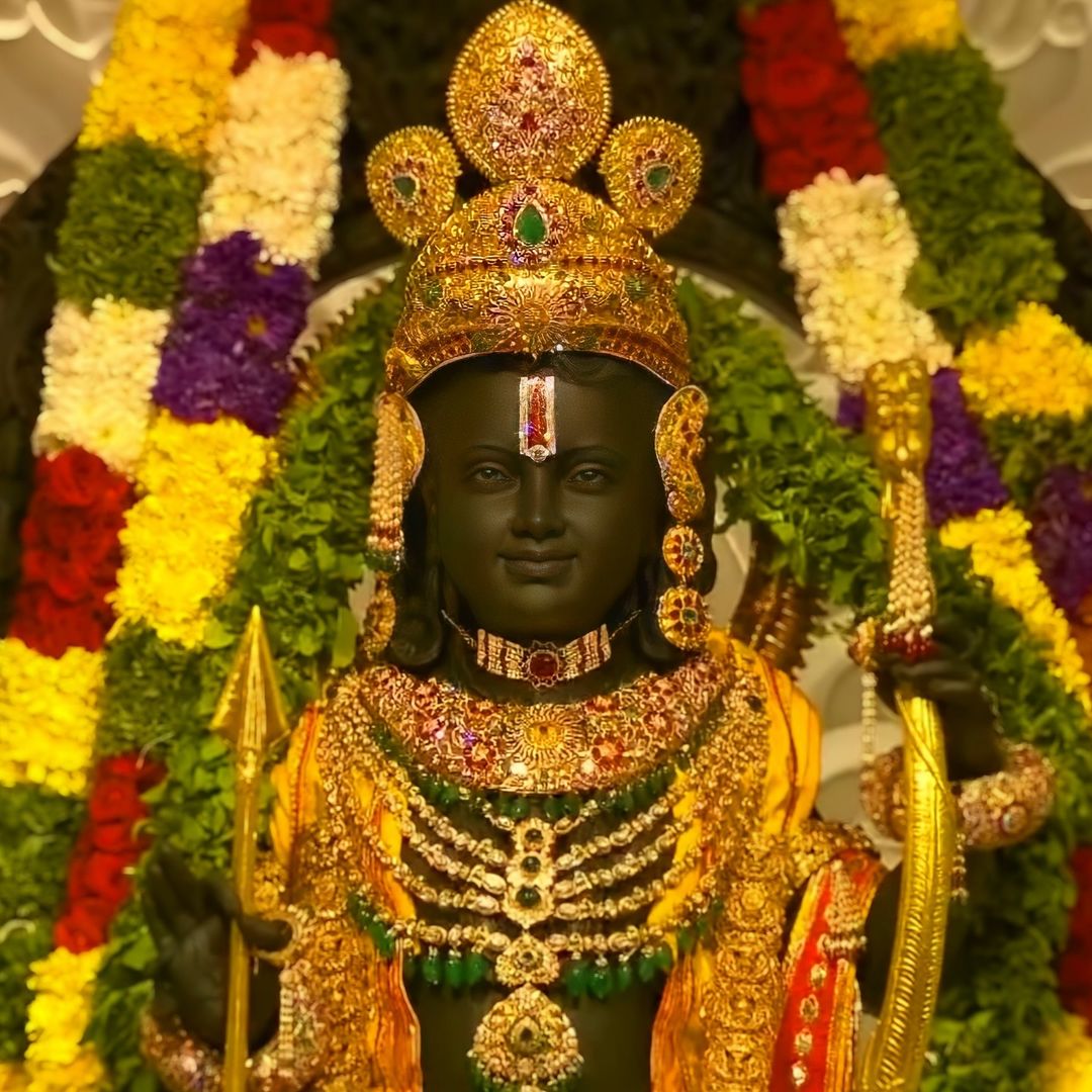 DeepuSain9's tweet photo. भगवान श्री राम को अपने भव्य मंदिर में विराजने पर आप सभी को बहुत बहुत शुभकामनाएं ओर बधाई🚩
#जय_सियाराम #अयोध्या #प्राण_प्रतिष्ठा #RSS https://t.co/MUWneJOsT7