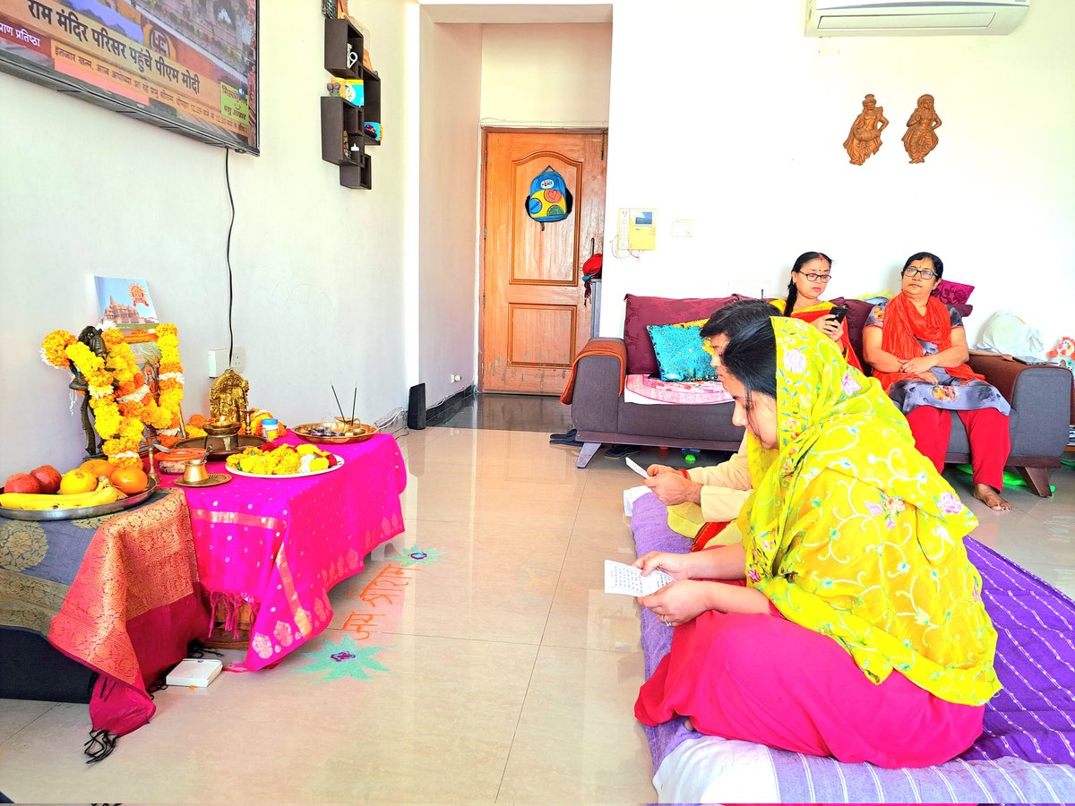 Puja on the auspicious occasion today, before the consecration ceremony in Ayodhya
#JaiShreeRam 
#RamLalla