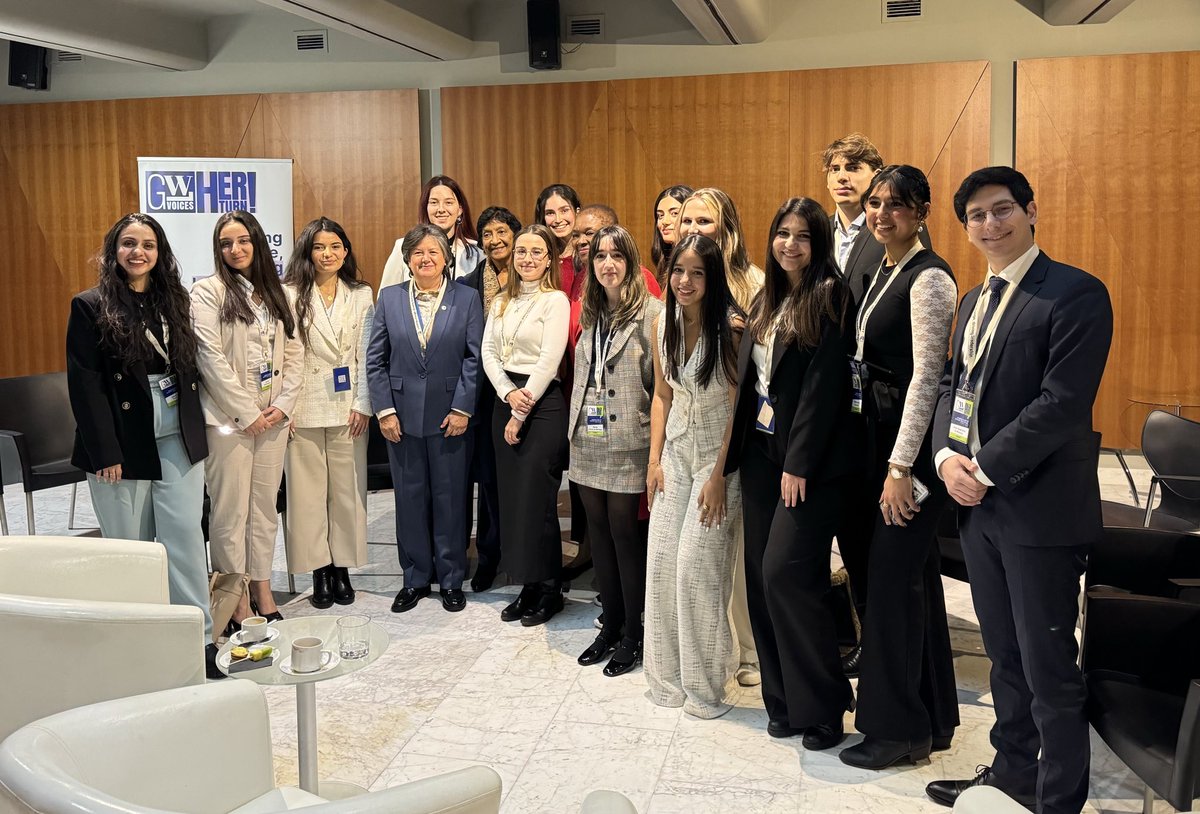 Inspired to meet young women and men from #HerTurn about the leadership aspirations and opportunities for young people in multilateralism, as part of the ⁦@GWLvoices⁩ #GWLVoicesDialogue with members ⁦@ValerieAmos⁩ & ⁦@NaviPillay1⁩
