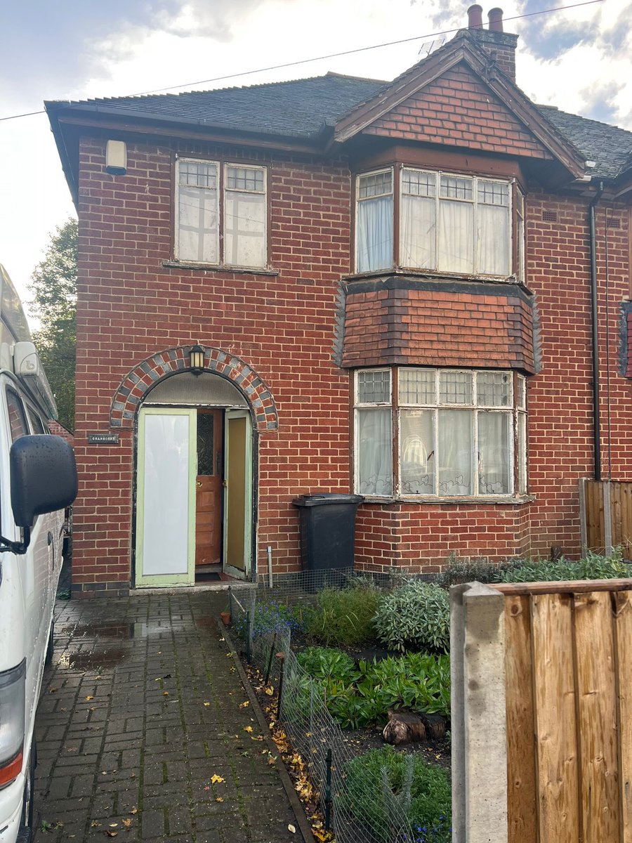 After 🤩>>> Before 
What a difference our windows can make 🙌🏼
#transformation #homimprovements #upgrade