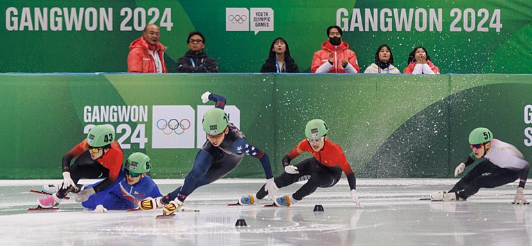 GANGNEUNG – Blood and glory as USA and Poland spring surprises on crash-packed short track day at Gangwon 2024

Read the full report here: tinyurl.com/4ktajw24

For more photographs from Gangwon 2024: OISphotos.com