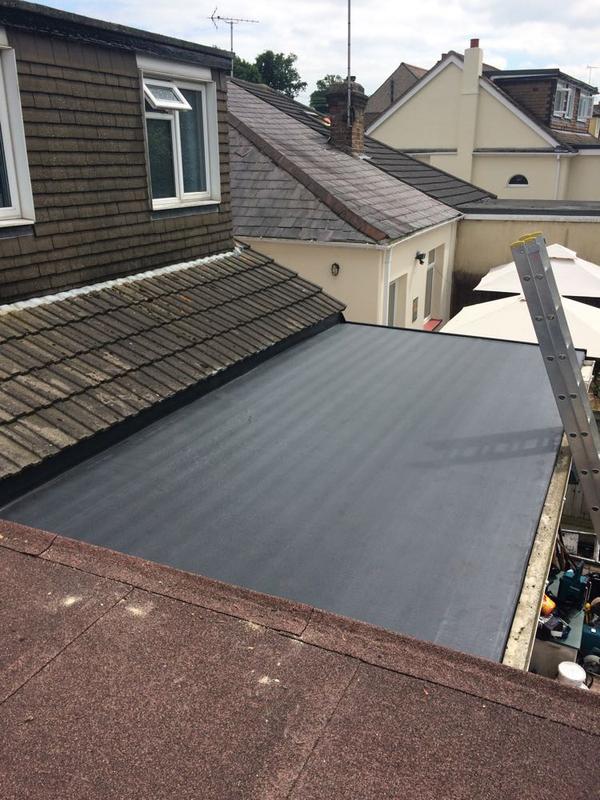 chmroofingltd's tweet photo. #EPDM @classicbonduk @rubberoofdirect installations for a number of our customers throughout the years, a product in which we stand by 👍
#Roofing #Flatroof https://t.co/TgOpzBOqfC
