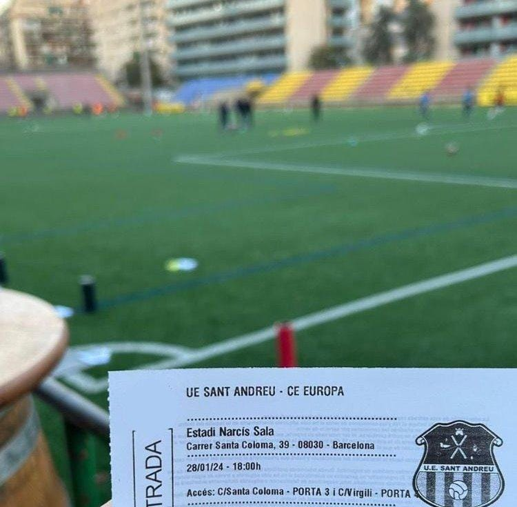 🔥🔥 NOU SORTEIG 🔥🔥

💣 Sortegem una entrada DOBLE pel derbi d'aquest diumenge 28 de gener, a les 18 h, entre la <a href="/uesantandreu/">Unió Esportiva Sant Andreu</a> i el <a href="/CEEuropa/">Club Esportiu Europa</a> al Narcís Sala

1️⃣ Segueix-nos
2️⃣ Segueix a la <a href="/uesantandreu/">Unió Esportiva Sant Andreu</a>
3⃣ Fes RT a aquesta piulada

⚽️ No et perdis el gran derbi de #2RFEF!