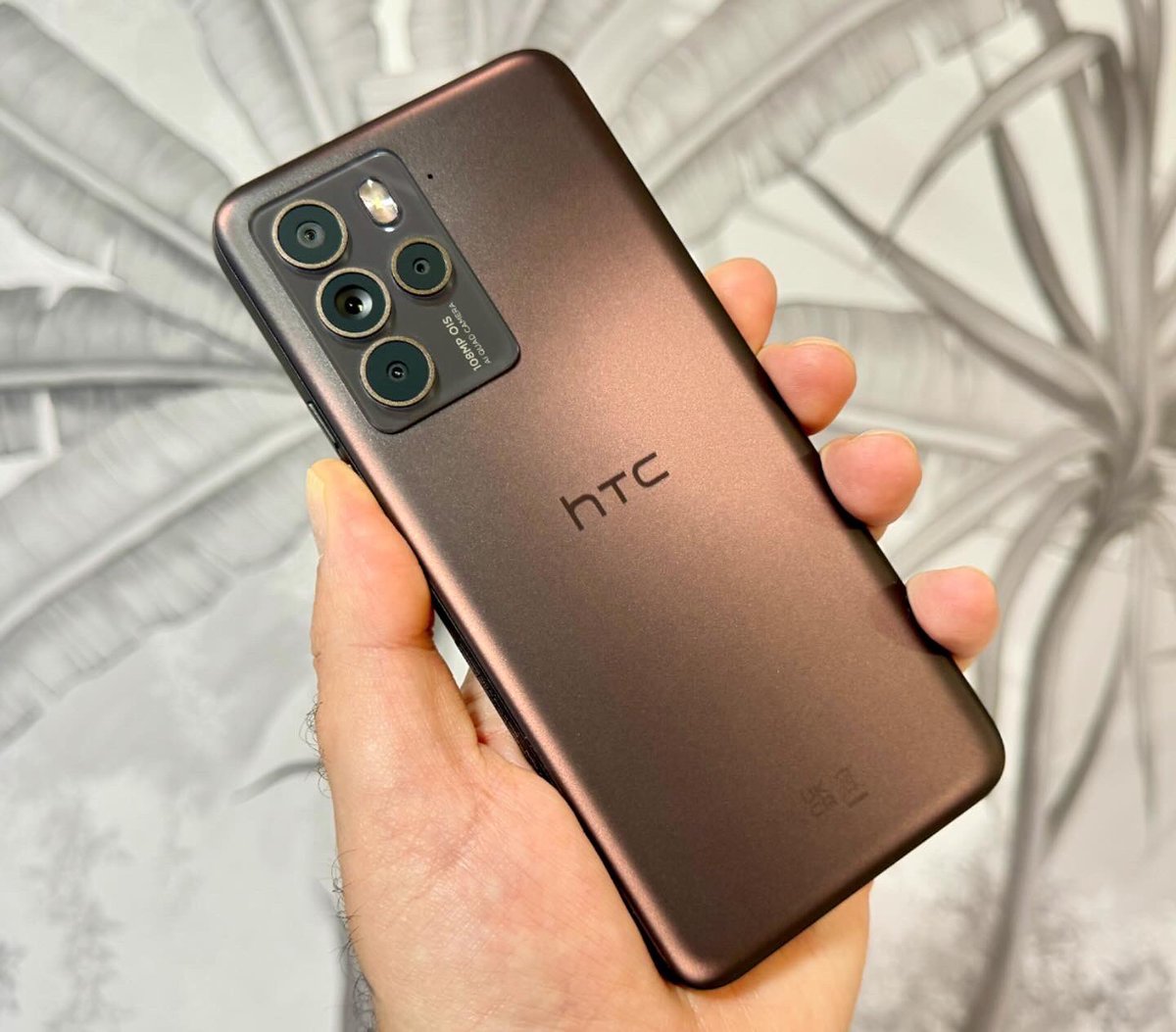MikyAncona's tweet photo. HTC U23 Pro 5G
Un grande ritorno @htc @HTCItalia 

https://t.co/Cbs8DkVGfA
#htc #HTCU23 #htcu23pro #5G #mikyancona #tech #technology #techblogger #techblog #blogger #blog #smartphone #phone #mobile #android #google #htcu23pro5g https://t.co/2eiK7nu0o9