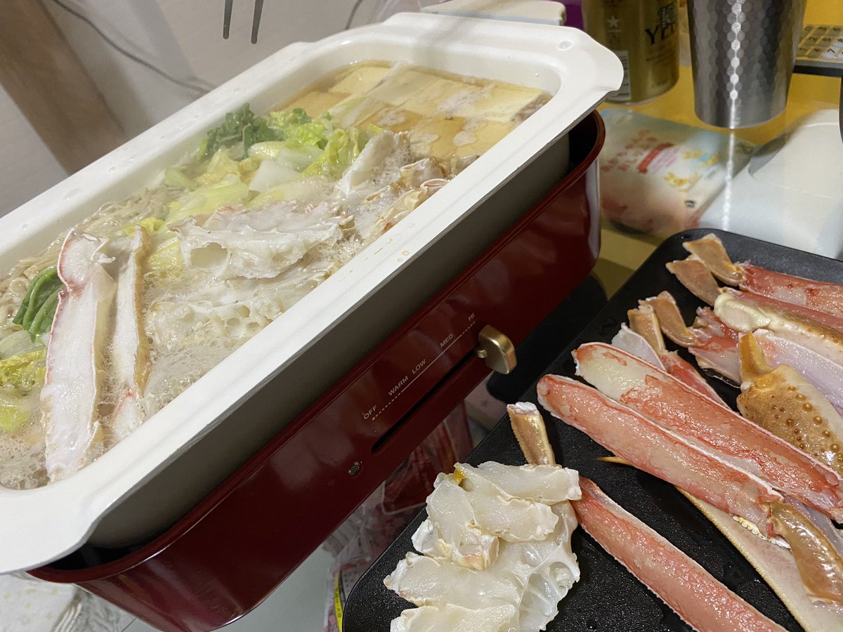 y_nonchaan's tweet photo. 家ご飯は鍋とおでんが大好物なので冬嫌いやけど許す
鍋に関しては今日ご飯作ったっけ？ってなるぐらい楽なんもいいよな🤣 https://t.co/QXCk6kZChW