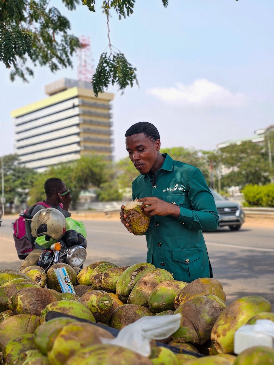 AdjeteyReginald's tweet photo. #McReginald #OnAnACCRACityTour 🇬🇭 

... Exploring the vibrant streets of Accra with Travelo! This was a special Accra City Tour, insightful and exciting experience. ❤️🔥
#McReginald #EventMc #InternationalMc #Fun #FunAccr #Events #Accra #Ghana #AccraCityTour #ghanatravel https://t.co/N05IqwBbXO