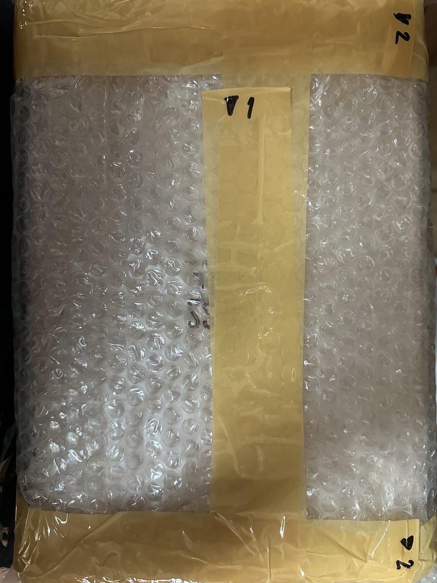 oneulmwohallae's tweet photo. Thank you as always @NinangsForONF 💖🫶🏻
Sobrang natuwa ako sa package, may numbering pa sa order ng pagtanggal ng packaging tape, parang onigiri lang 😂
And of course, thank you always sa freebies, saktong sakto ang dating may pang snack ako 🥹 https://t.co/a2MK6bpA0P