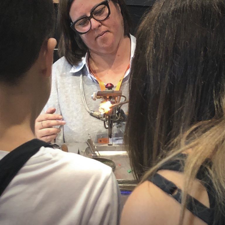 alessia_fuga's tweet photo. 🎨 Join me in my workshop for a captivating glass bead making experience!
Discover the fascinating art of bead crafting during our intimate 1.5-hour class, limited to just 3 participants.
https://t.co/KB9vsp565d
#glassbeadmaking #workshopexperience #smallgroupclass #alessiafuga https://t.co/ndKBbFU25p
