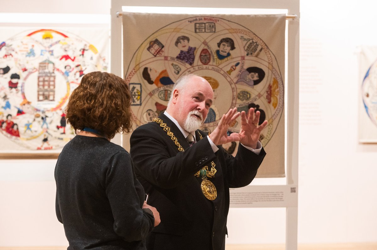 LordProvostDCC's tweet photo. On Friday (19th Jan), the Lord Provost held a Civic Reception at the V&amp;A Dundee for the launch of the Dundee Tapestry. A large attendance heard an opening speech by Leonie Bell (Director of the V&amp;A Dundee) followed by three musical pieces by the Wighton Singers. https://t.co/Qgpq40QclT