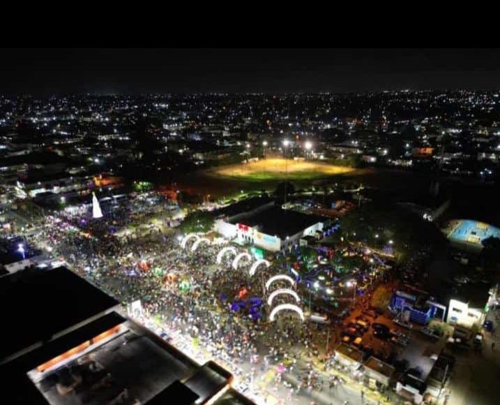 Feliz Aniversario a nuestro querido San Francisco del Zulia hoy en su 29° Aniversario de fundación. Que la luz de la esperanza y el progreso no se detengan. Saludos a su Alcalde <a href="/gustavocien/">Gustavo Fernández</a> a su primer Alcalde y fundador <a href="/saadybijani/">Saady Bijani</a> fuerte abrazo a nuestros compueblanos.