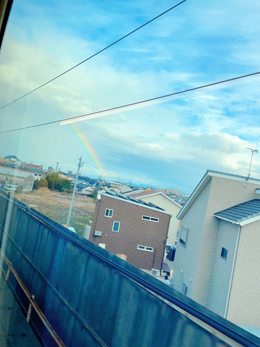 「昼間 虹」のTwitter画像/イラスト(新着)
