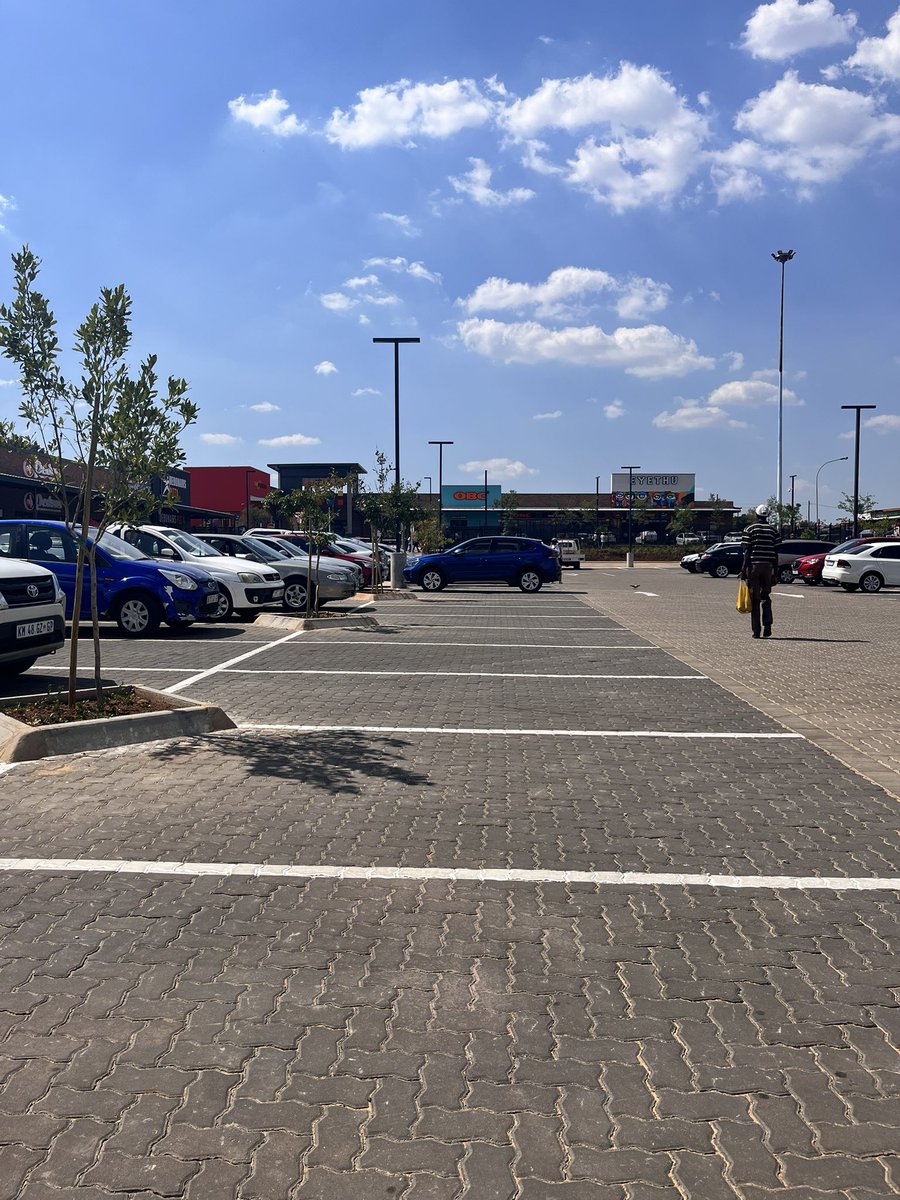 The vibrant Eyethu Shopping Centre has been open for two months in Mofolo. Tell us what your favourite store is at the shopping centre.

#shopping #shoppingcentre #mofolo #soweto #exploresoweto