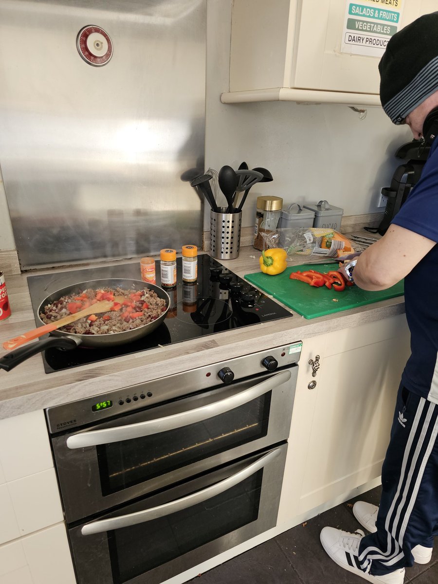 SIS Hungerford tweet media