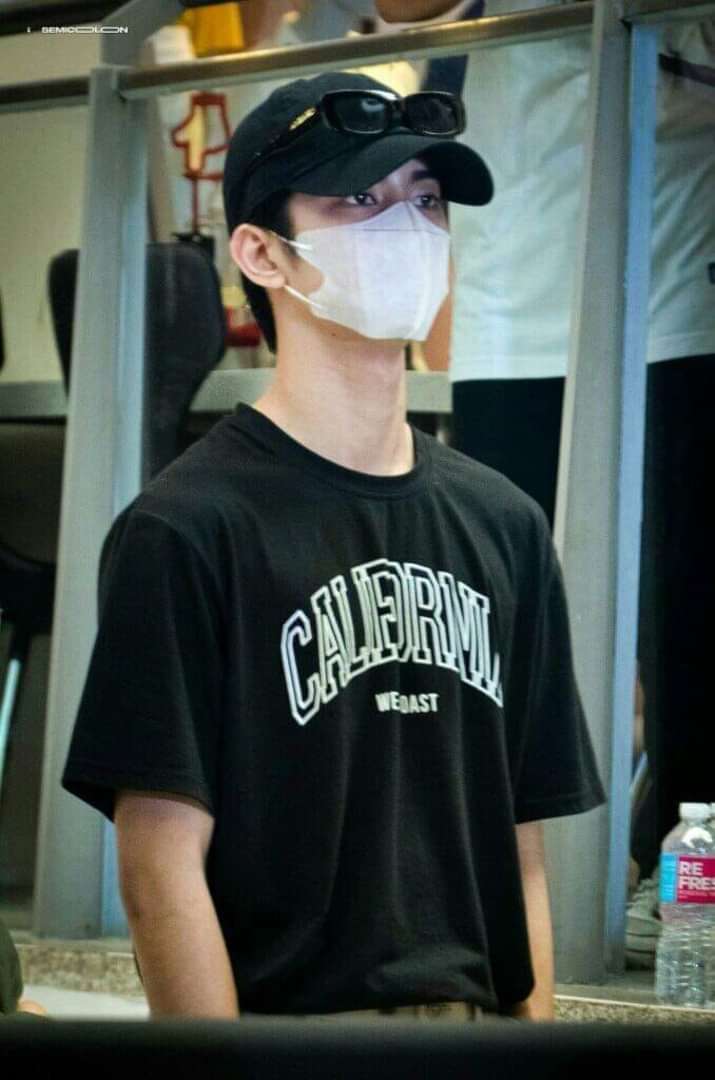 ThatGirlZwitzel's tweet image. I nominate #Kyler from #HORI7ON for the #BestModelForCap of the group! 

#KookyMermont #KookyEvent