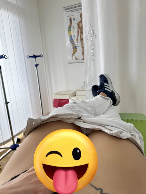 Kleine Mittagspause 🤭  https://t.co/XmCN0Vw1Gf https://t.co/TTGfFuDOPW<a href="/tag/beer"class="tags"><span>#beer</span></a><a href="/tag/bayern"class="tags"><span>#bayern</span></a><a href="/tag/tracht"class="tags"><span>#tracht</span></a>