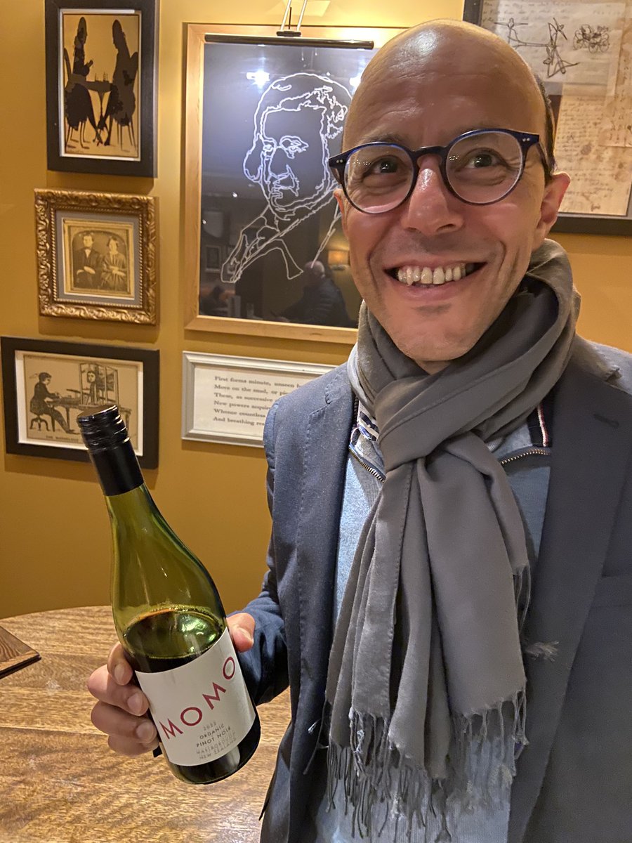 RobClarkeLab's tweet photo. @MomoBentires presents great insights on metastatic dormancy at #UKIBCS in Birmingham with also a nice promotion of the @enbdc workshop in May 2024 and his own brand of red wine as well. 👇🏻👇🏻👇🏻 https://t.co/apYnttzgnq