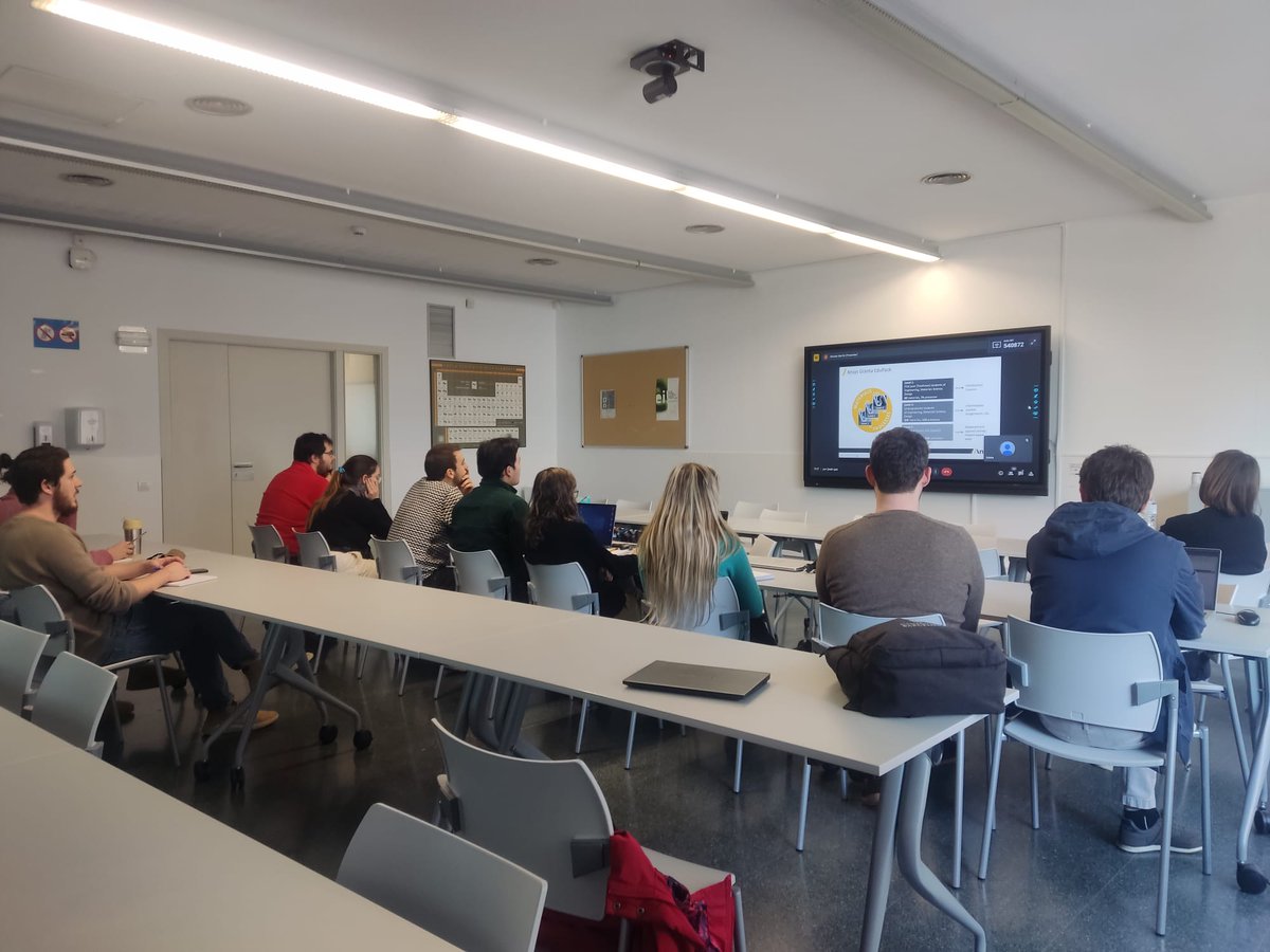 MaterialsUB's tweet photo. 🗣️Curs online🔝 @ANSYS impartit per Nicolas Martin i Lucas da Silva @GrantaDesign per estudiants de @DoctoratUB i PDI a @MaterialsUB @QuimicaUB.

Recursos docents amb el programa Granta #EduPack2024. Molta informació📖sobre #EcoAudit #LifeCycleThinking...

#SelecciódeMaterials https://t.co/gkioz6YFgZ