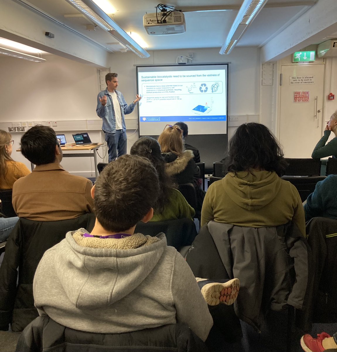 EngBioIRC's tweet photo. Great turnout, conversations and engagement for the return of our @EngBioIRC ECR meet and talk with @MaxGantz_ @CamBiochem
“A #microfluidics-enabled workflow for rapid large-scale sequence-function mapping informs #biocatalyst engineering” @hollfelderlab https://t.co/ccDoJFAnFj