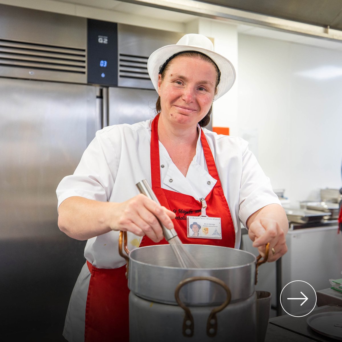 StMargaretWard's tweet image. Our school catering staff do such a good job of providing delicious and nutritious food for our students.

With a wide choice every day, there’s something for every taste.

Take a look at our school menu here &amp;gt;&amp;gt; stmargaretward.co.uk/parents/

#schoolmeals #schoolmenus #stmargaretward