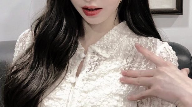 ً (@gloscien) on Twitter photo 