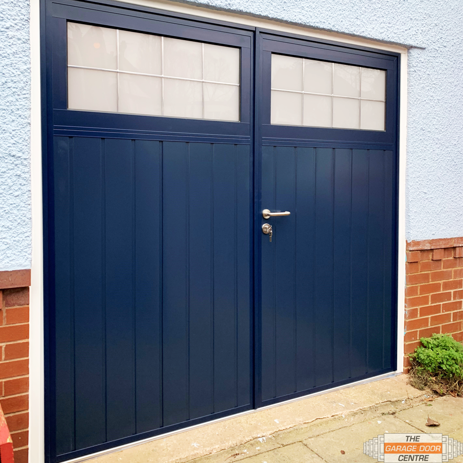 TheGDC's tweet photo. Can you help us decide? Side hinged doors with windows or without windows? 🤔🔍

Would you go for the sleek sophistication of a windowless design? Or do you prefer to embrace the natural light with a stylish windowed option? 🌟

Let us know which side of the door you're on below! https://t.co/Ww3u9pjaxg