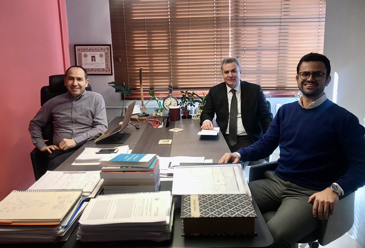 Sendikal haklarımızın  korunması ve üyelerimize yönelik  hak ihlallerinin engellenmesi için  sendikamızı temsilen  açtığı davalarla önemli kazanımların mimarı   olan Forseti Hukuk Bürosu Kurucusu  Av. Gökhan Candoğan ve Av. Hasan Çetinbulut’a teşekkür ederiz.
Bugün yaptığımız