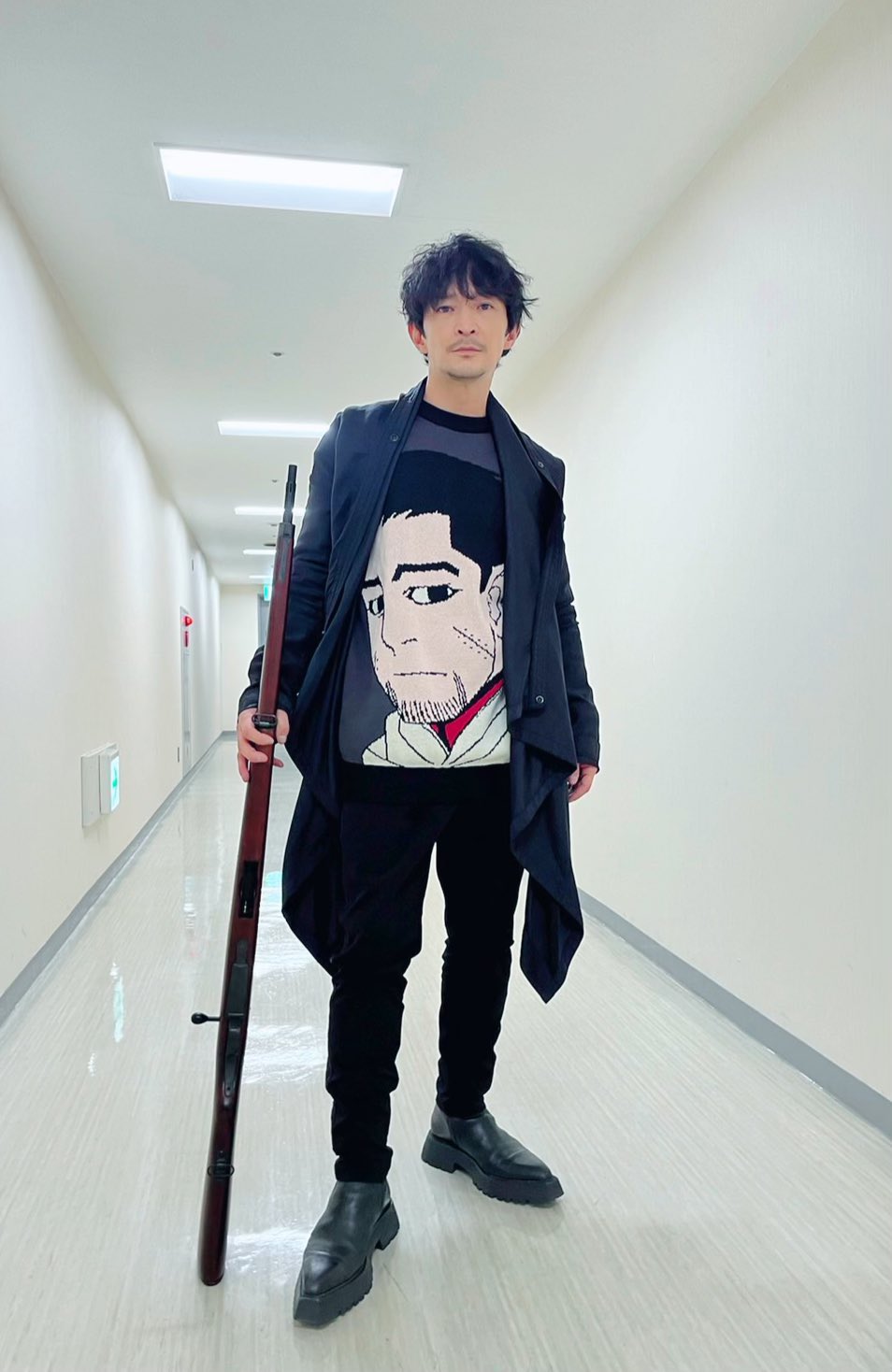 尾形百之助ニット