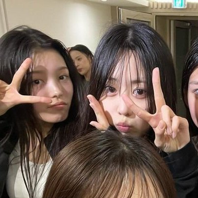 sunbinfiles's tweet photo. 📸 | Photo in which #HEOSUNBIN appears published by former contestant #NARUMI on her Instagram.

#허선빈 #HEOSUNBIN
#UNIVERSETICKET #유니버스티켓 #SUNNIES https://t.co/HbgemYbkqx