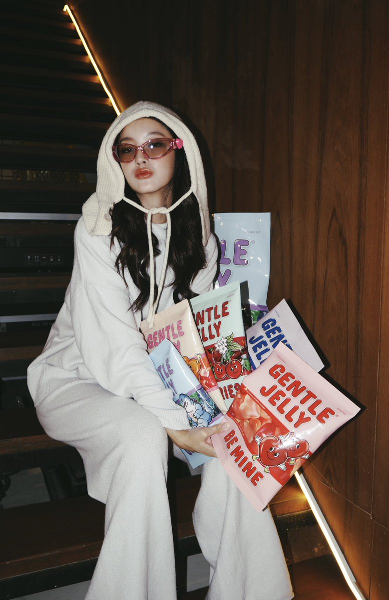 NamtanTipnaree's tweet photo. 🍬✨ https://t.co/wA9QQu7bvb