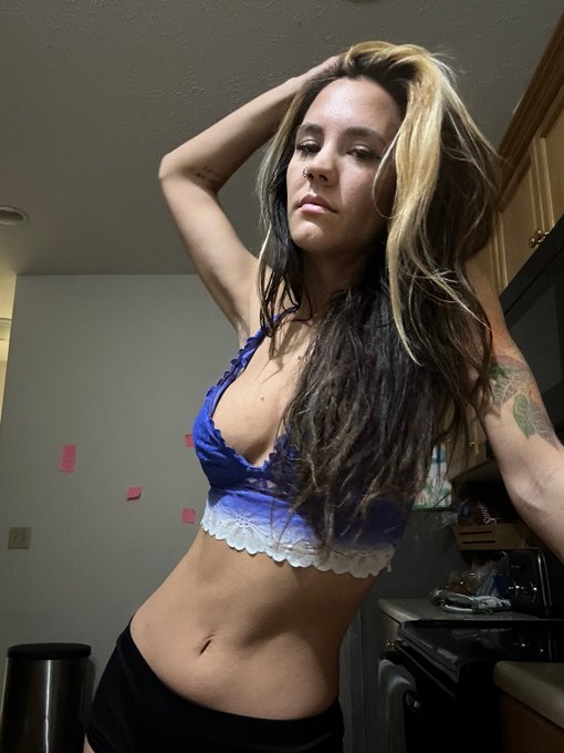 Good morning! Send coffee please ;) https://t.co/tVSIDcdZiT