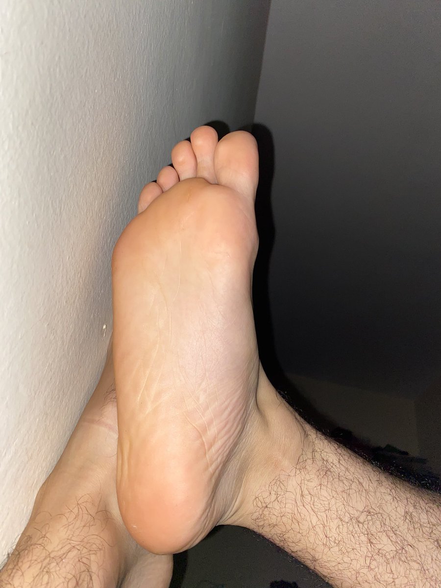 feetprince06's tweet photo. Doing custom … DM is open 

#gayfootfetish #gayfeet #myfeet #footfetish #footworship #feet #malefeet #bootfetish #sweaty #stinky #sweatyfeet #sweatysocks #musky #hairylegs #barefeet #sockfluff #malefeetlovers #mensoles #feetpic #malesoles #malefootfetish #malefeetfetish https://t.co/H5dl1ifDMd
