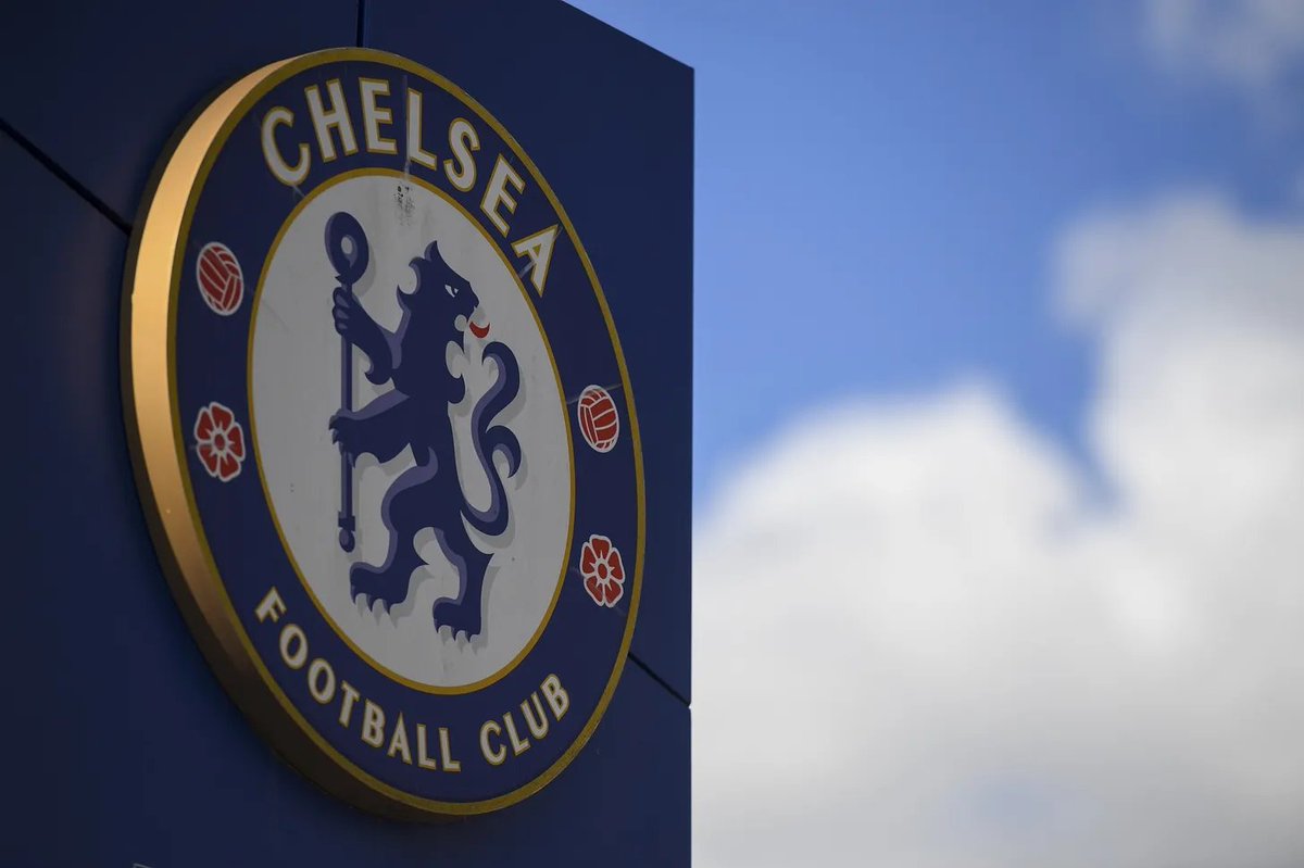 'Smart owners learn from their mistakes, and its’ time to start learning and follow this up with actions.' - @TheScore01 on how Chelsea need to improve the structure of the club. FREE to read here: open.substack.com/pub/siphillips…