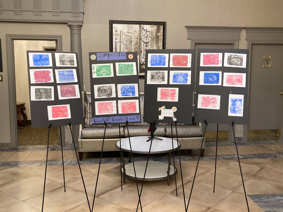 Lawfield School (@lawfield_hwdsb) on Twitter photo Congratulations to our grade 4 and 5 students whose block printing art on the theme of compassion was featured at the HWDSB Multi-Year Strategic Plan launch on January 17, 2023. <a href="/HWDSB_WeHelp/">HWDSB_WeHelp</a> <a href="/HWDSBLearning/">HWDSB Learning Services</a> Congratulations to our grade 4 and 5 students whose block printing art on the theme of compassion was featured at the HWDSB Multi-Year Strategic Plan launch on January 17, 2023. <a href="/HWDSB_WeHelp/">HWDSB_WeHelp</a> <a href="/HWDSBLearning/">HWDSB Learning Services</a>